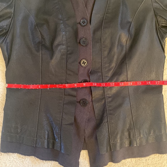 Black leather blazer / jacket - Picture 8 of 11